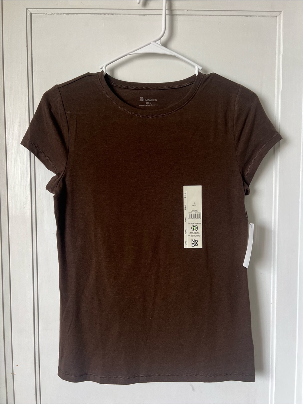 No Boundaries Brown Short Sleeve Crewneck Tee